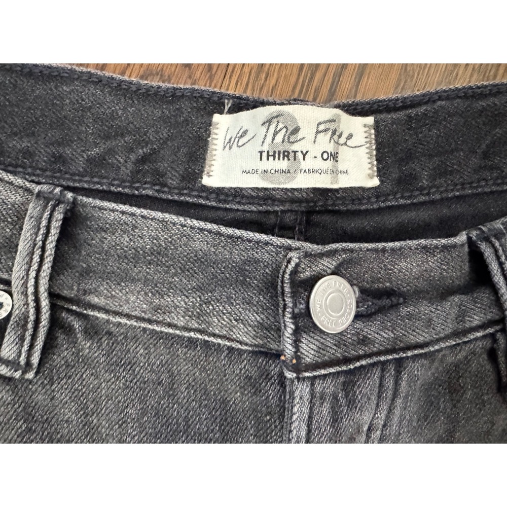 We The Free Loving Good Vibrations Cut Off Distressed Denim Shorts Black Size 31 - Picture 4 of 7